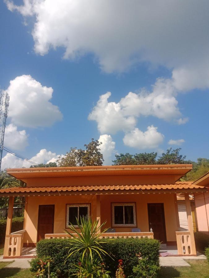 Hassana Garden Home Ko Lanta Buitenkant foto